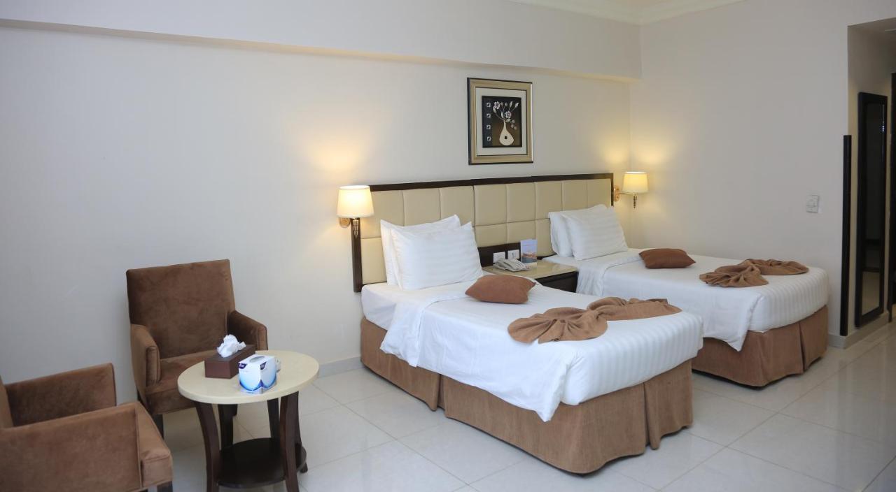 Grand East Hotel - Resort & Spa Dead Sea Sweimeh Oda fotoğraf